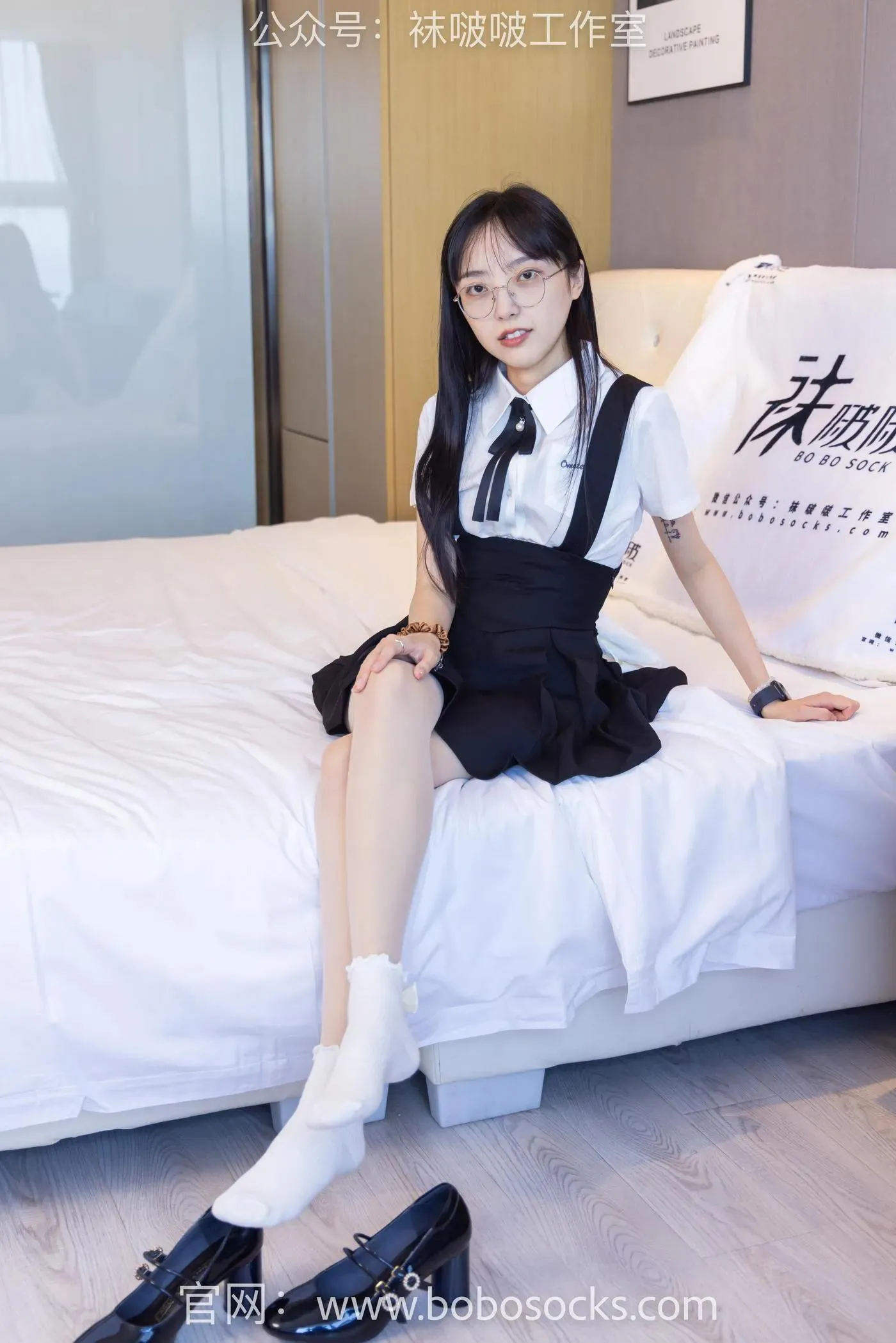 [BoBoSocks袜啵啵]NO.121 稚予-高跟鞋、白棉袜、肉丝 [138P]插图5